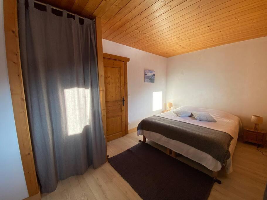 Appartement A Queige Extérieur photo